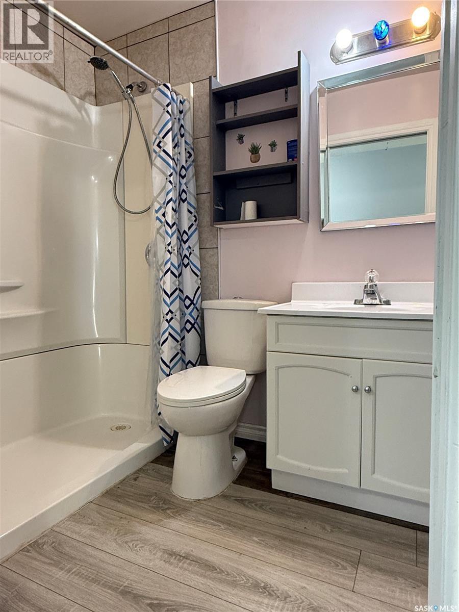 707 Railway Avenue, Neudorf, SK