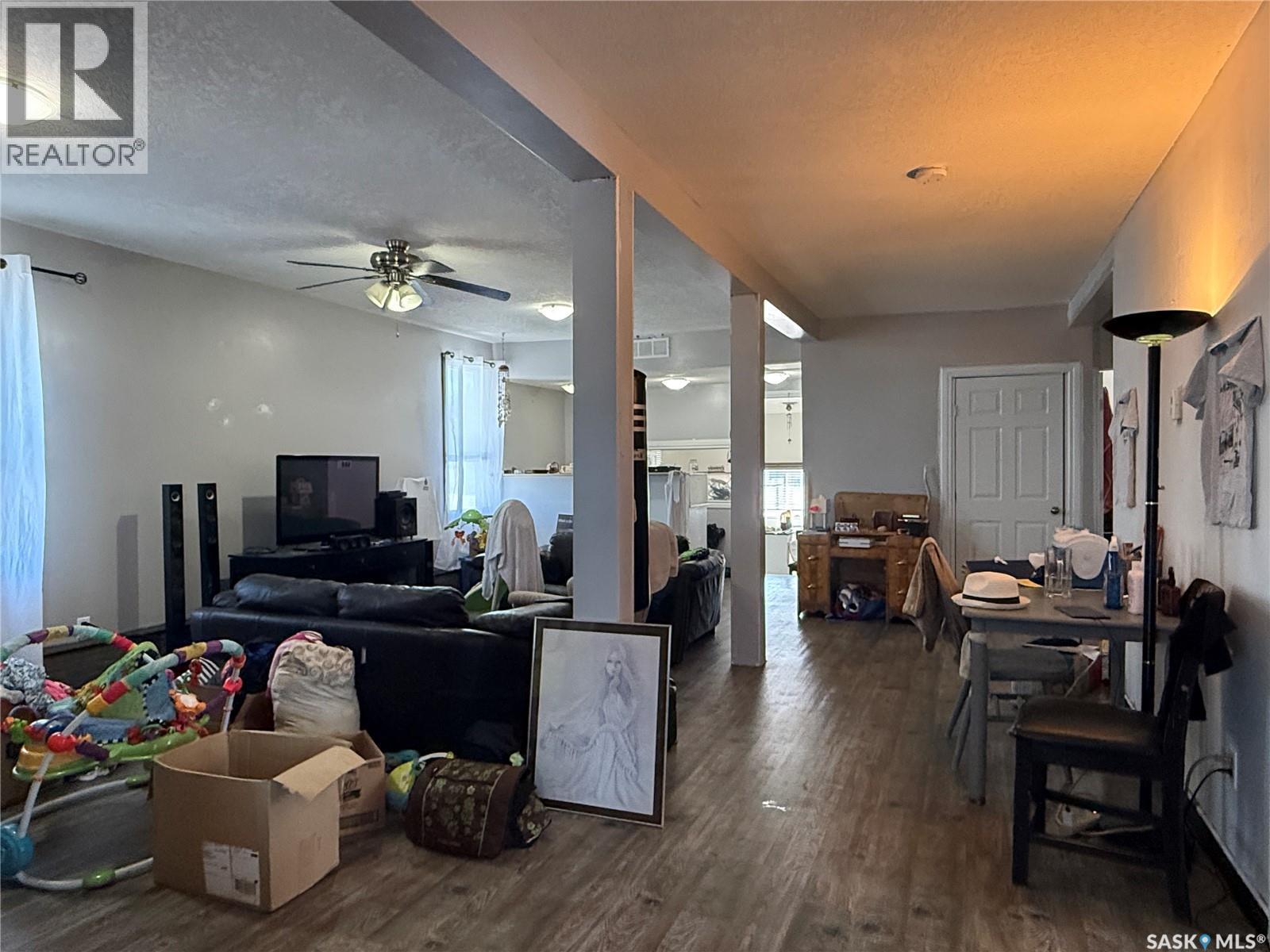 707 Railway Avenue, Neudorf, SK
