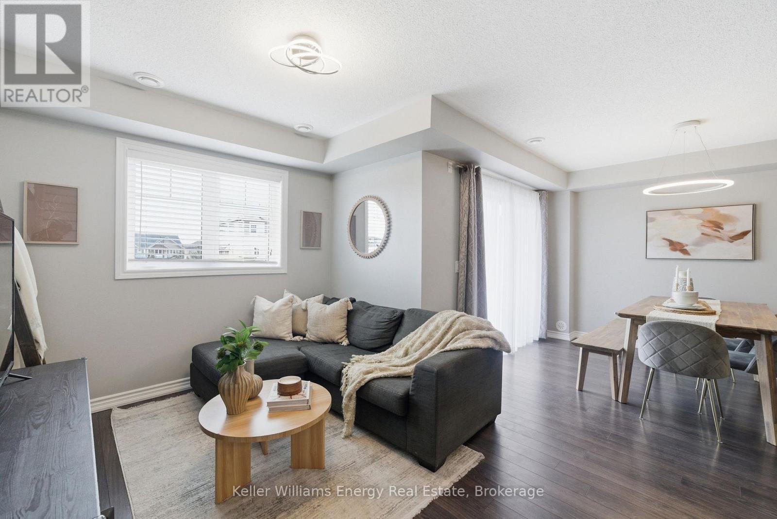 98 Tabaret Crescent, Oshawa (Windfields), ON