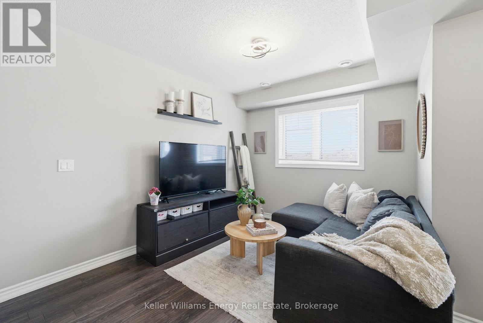 98 Tabaret Crescent, Oshawa (Windfields), ON