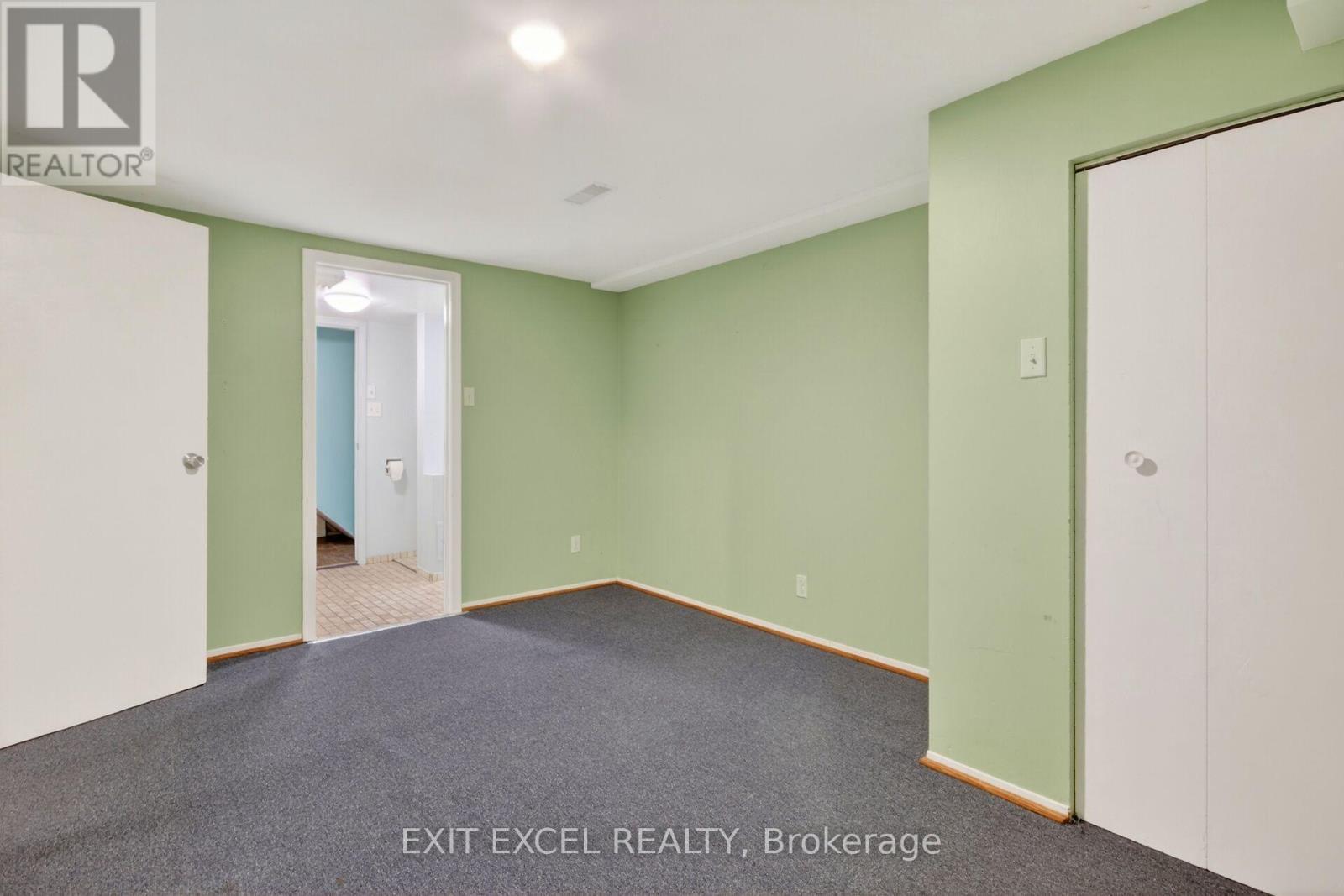 283 Mcelroy Drive, Ottawa, ON