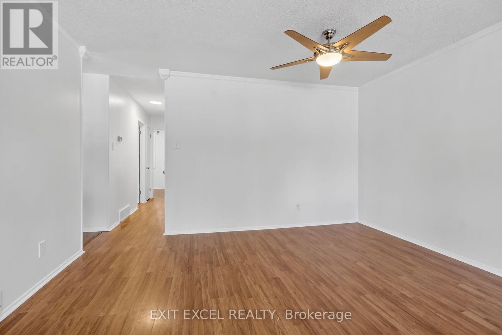 283 Mcelroy Drive, Ottawa, ON
