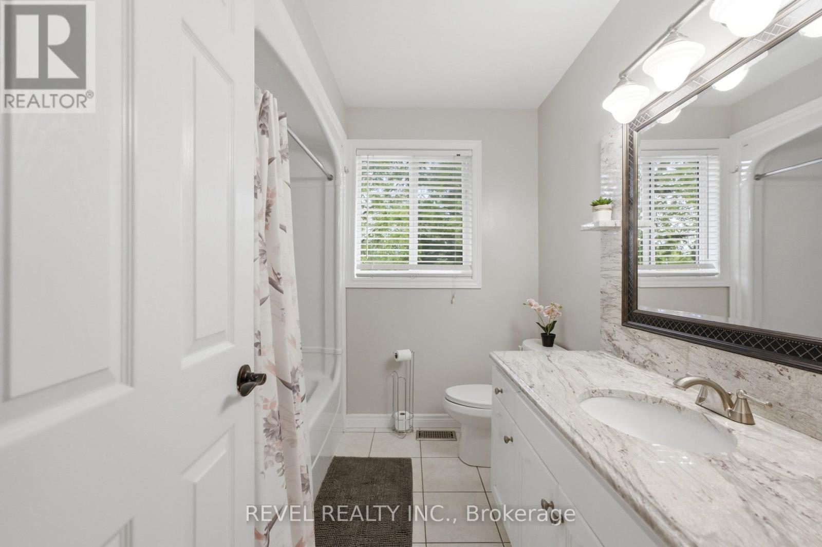 11 Maynard Street, Hamilton, ON