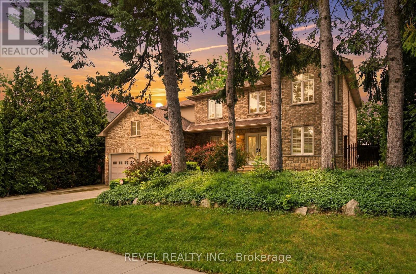 11 Maynard Street, Hamilton, ON