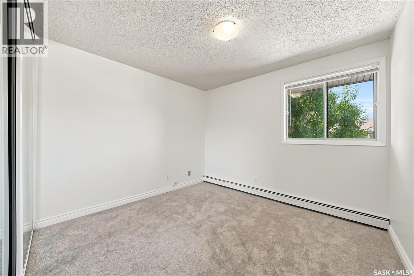 312B 4040 8Th Street E, Saskatoon, SK