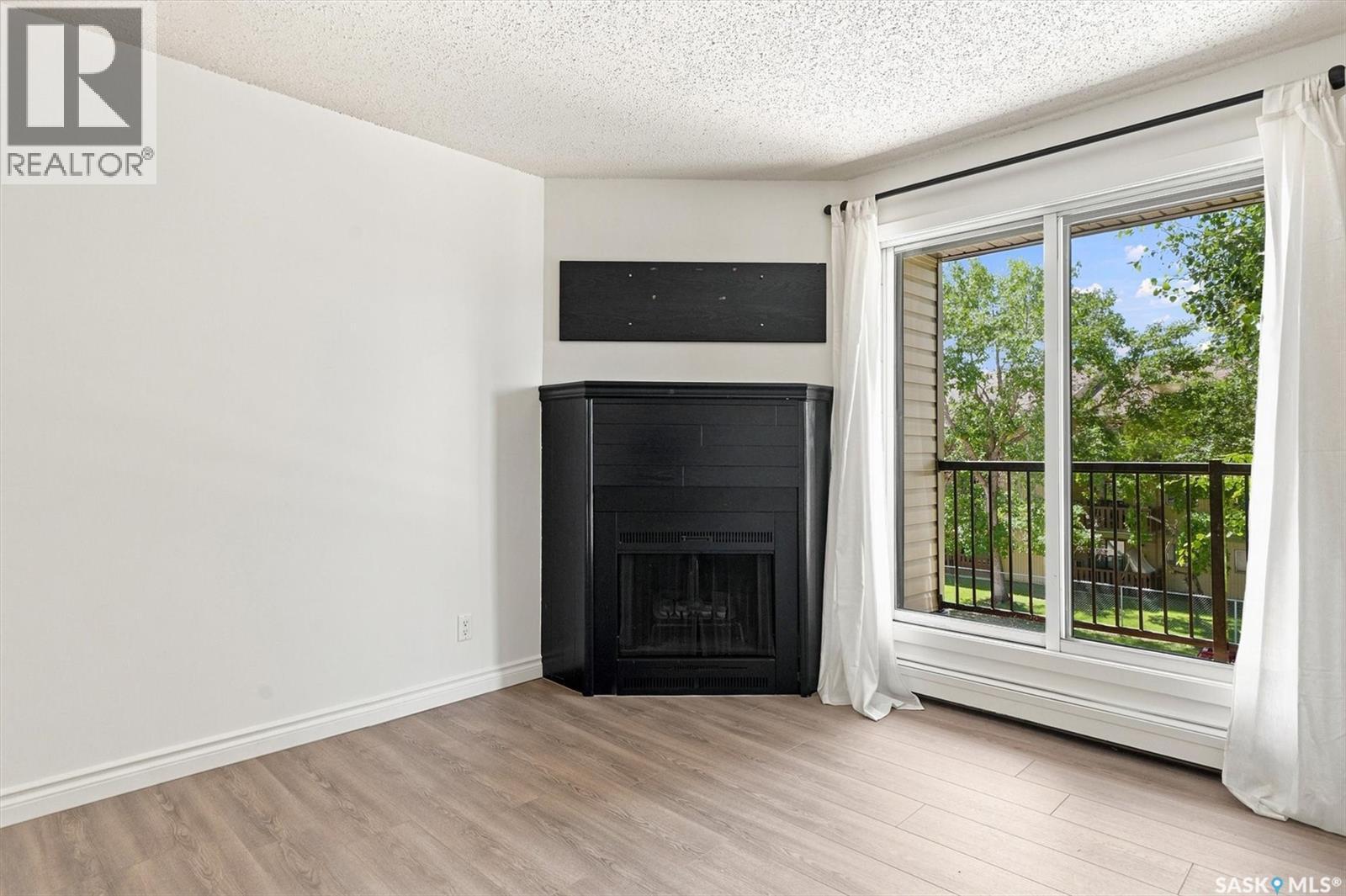 312B 4040 8Th Street E, Saskatoon, SK