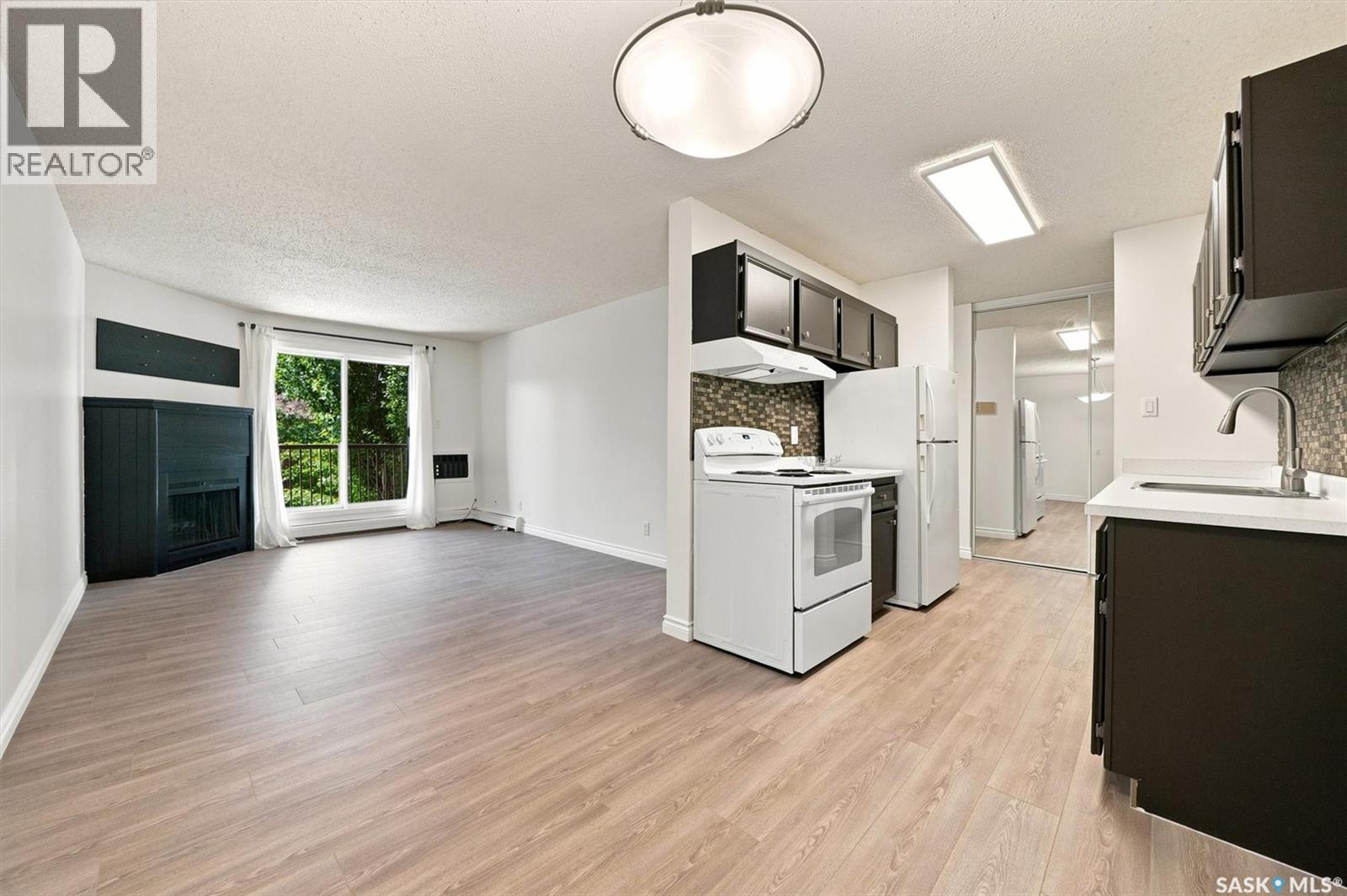 312B 4040 8Th Street E, Saskatoon, SK