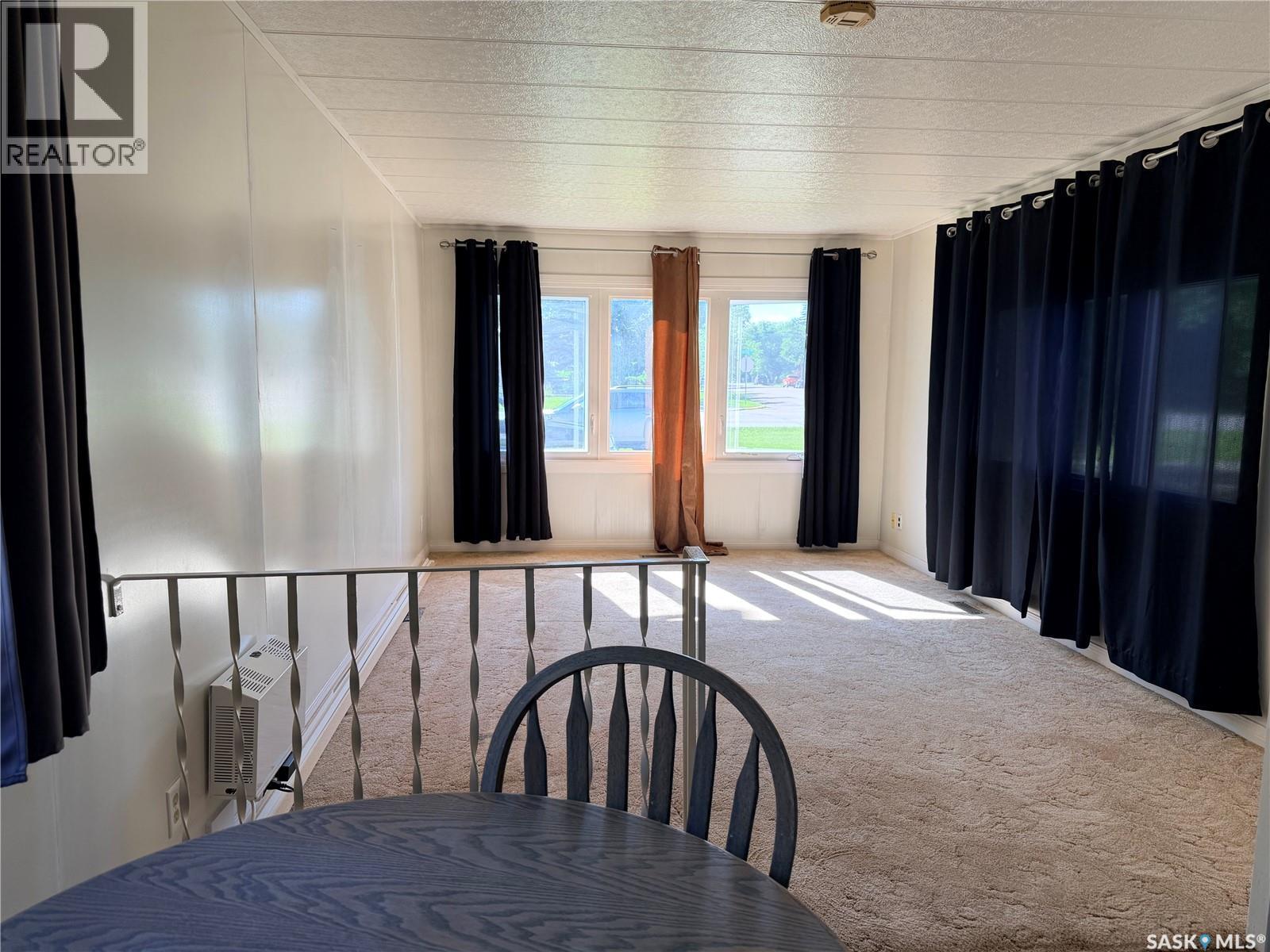 25 Sunrise Estates, Assiniboia, SK
