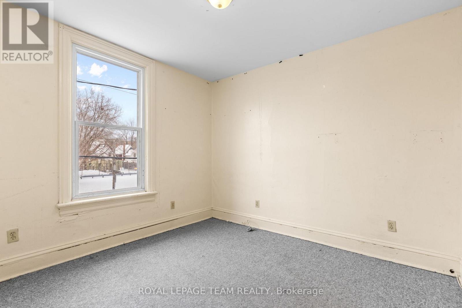 498 Gladstone Avenue, Ottawa, ON