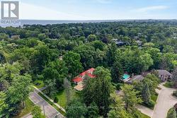 Close to the lake and Old Oakville - 