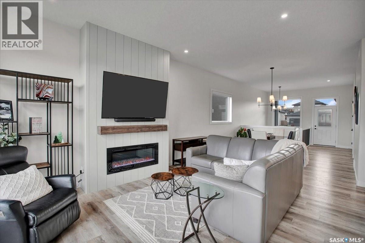 223 Hamm Crescent, Saskatoon, SK