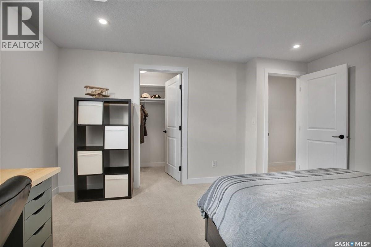 223 Hamm Crescent, Saskatoon, SK