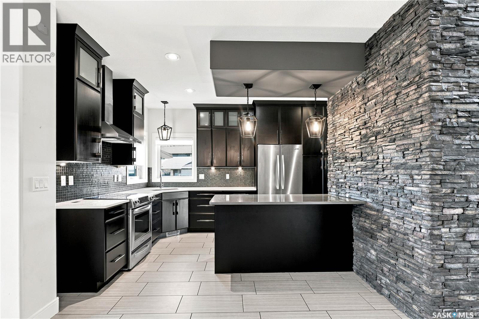 102 Teal Crescent, Saskatoon, SK