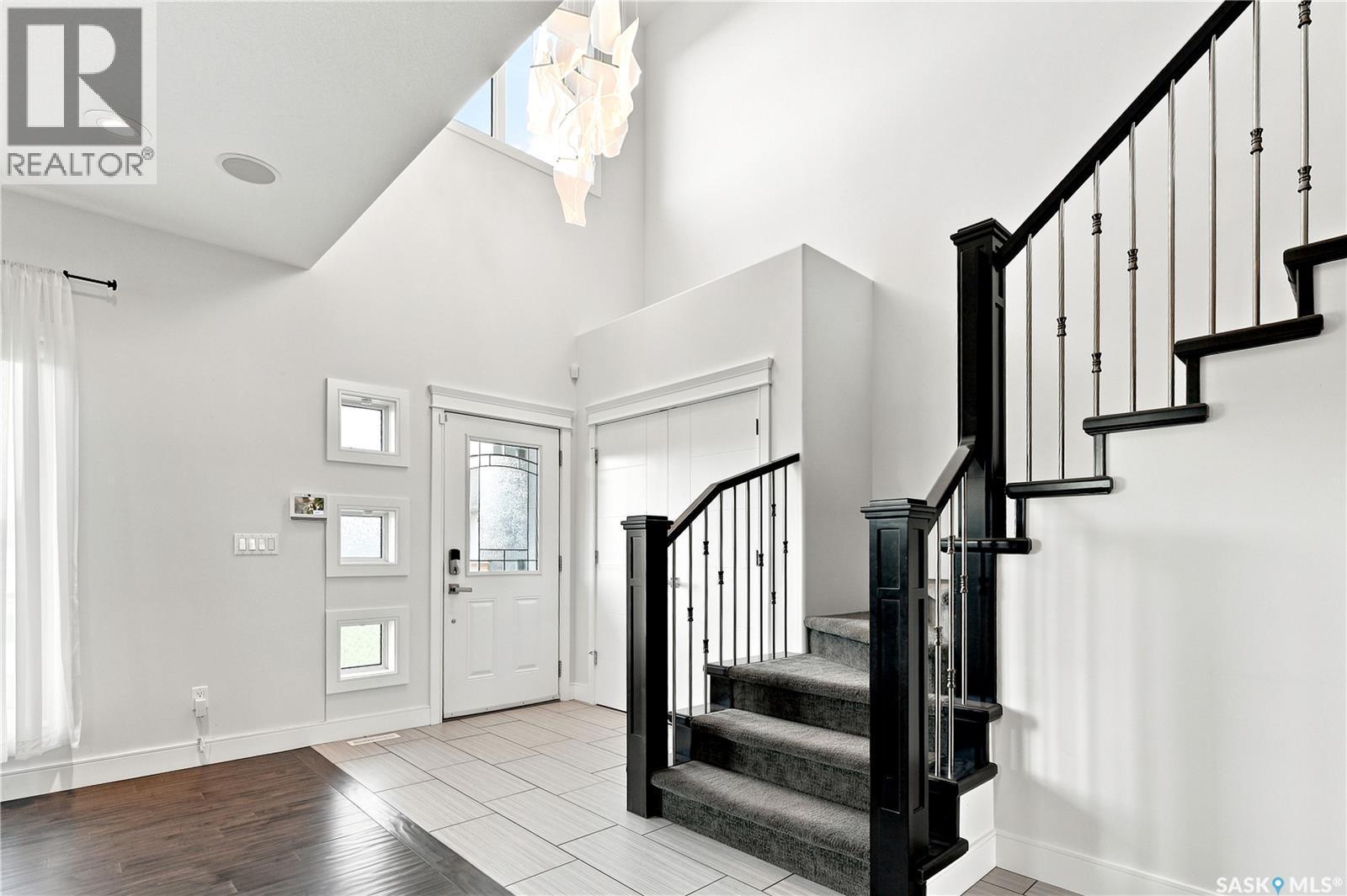 102 Teal Crescent, Saskatoon, SK