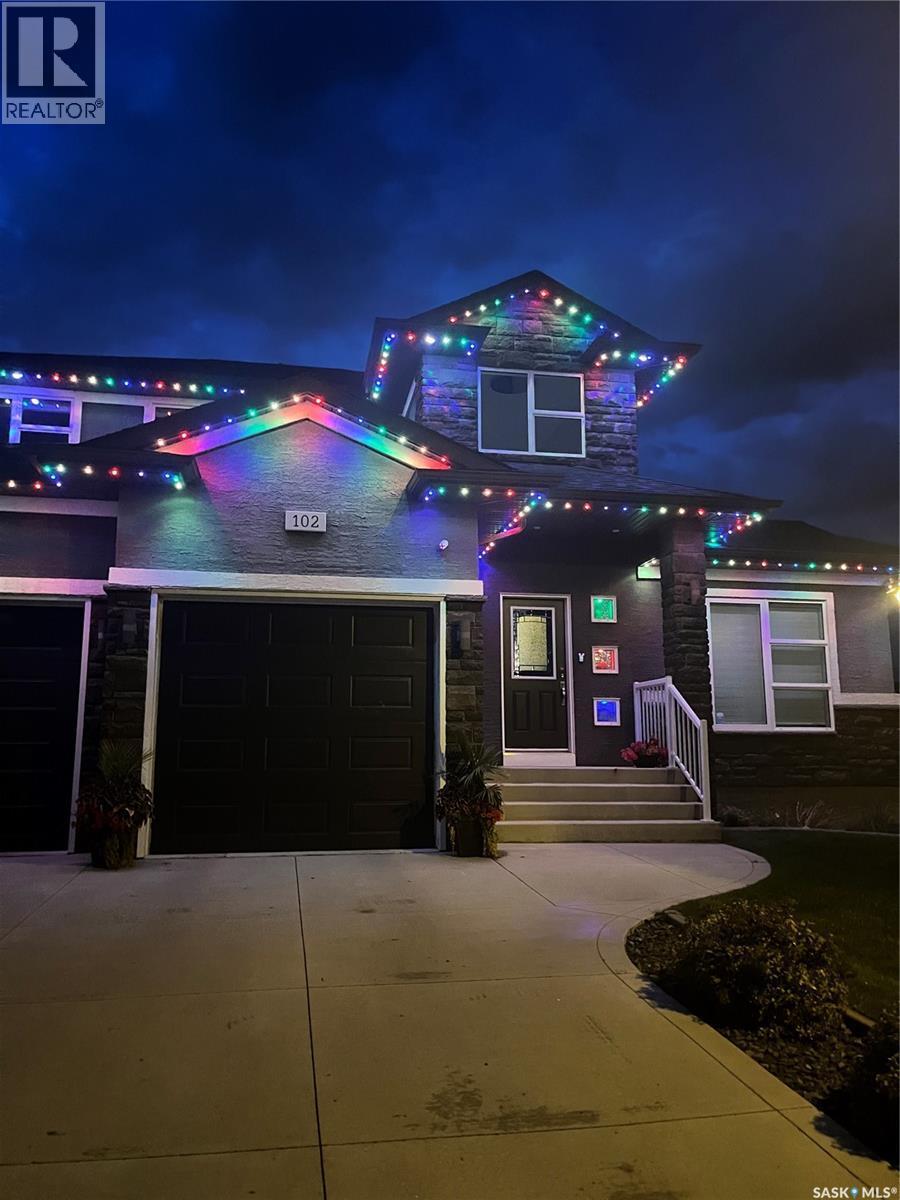 102 Teal Crescent, Saskatoon, SK