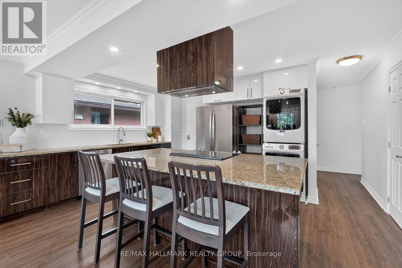 2160 Lambeth Walk, Ottawa, ON