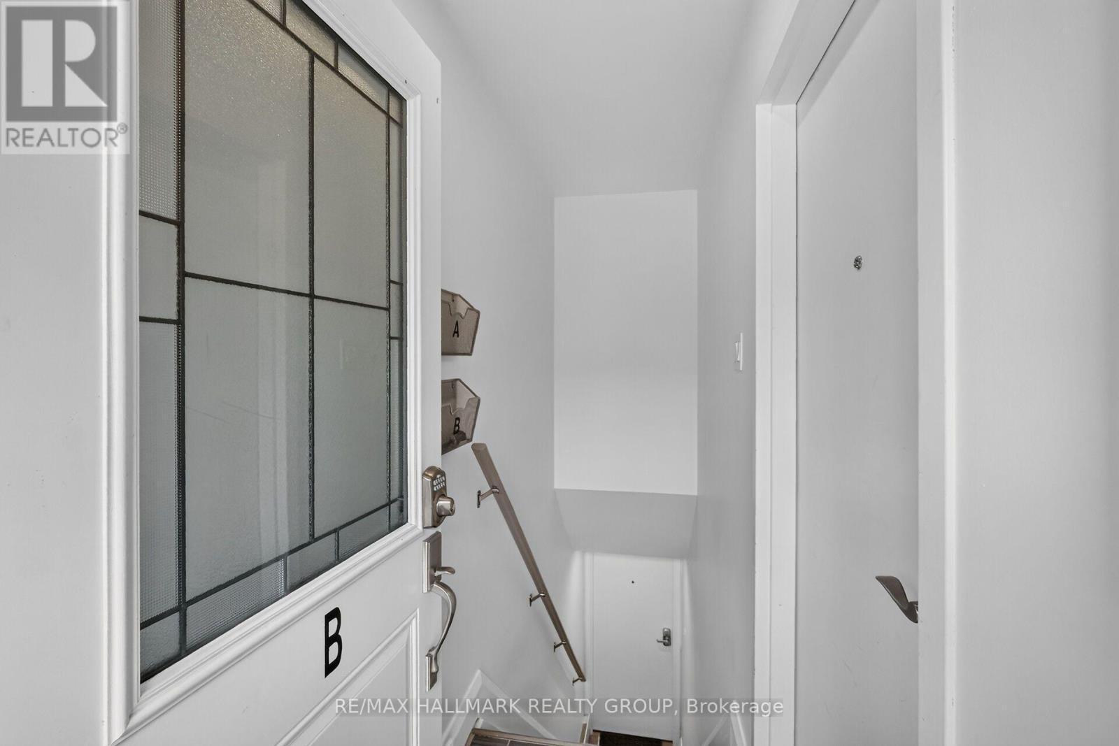 2160 Lambeth Walk, Ottawa, ON