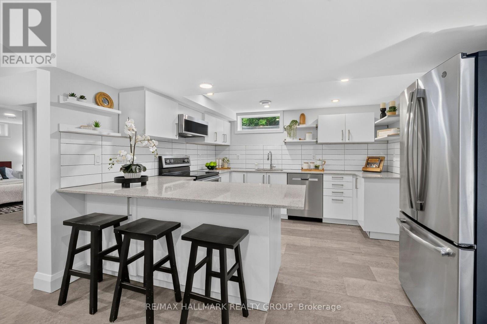 2160 Lambeth Walk, Ottawa, ON