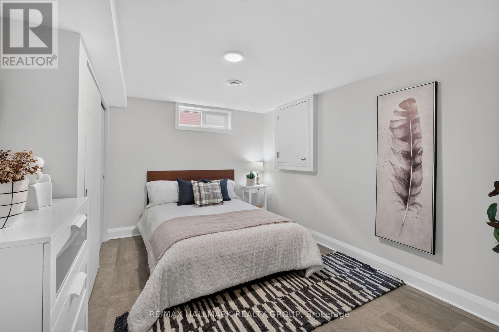 2160 Lambeth Walk, Ottawa, ON