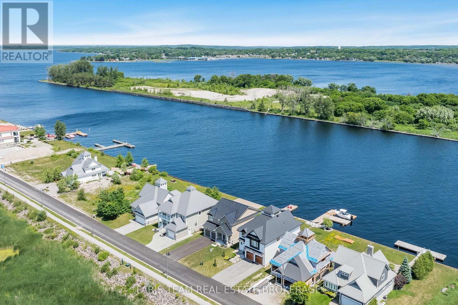 7 Dock Lane, Tay, ON