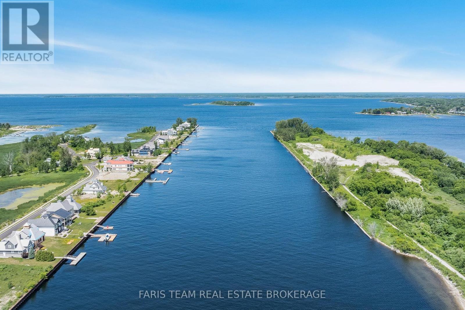 7 Dock Lane, Tay, ON