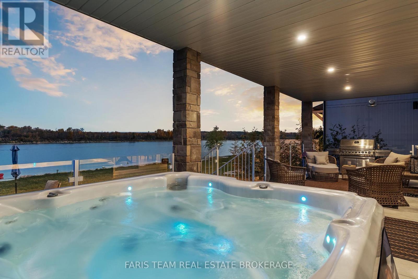 7 Dock Lane, Tay, ON