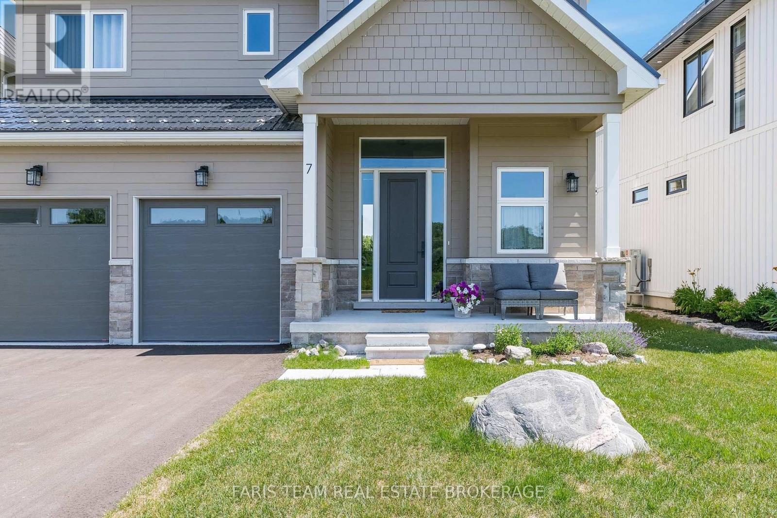 7 Dock Lane, Tay, ON