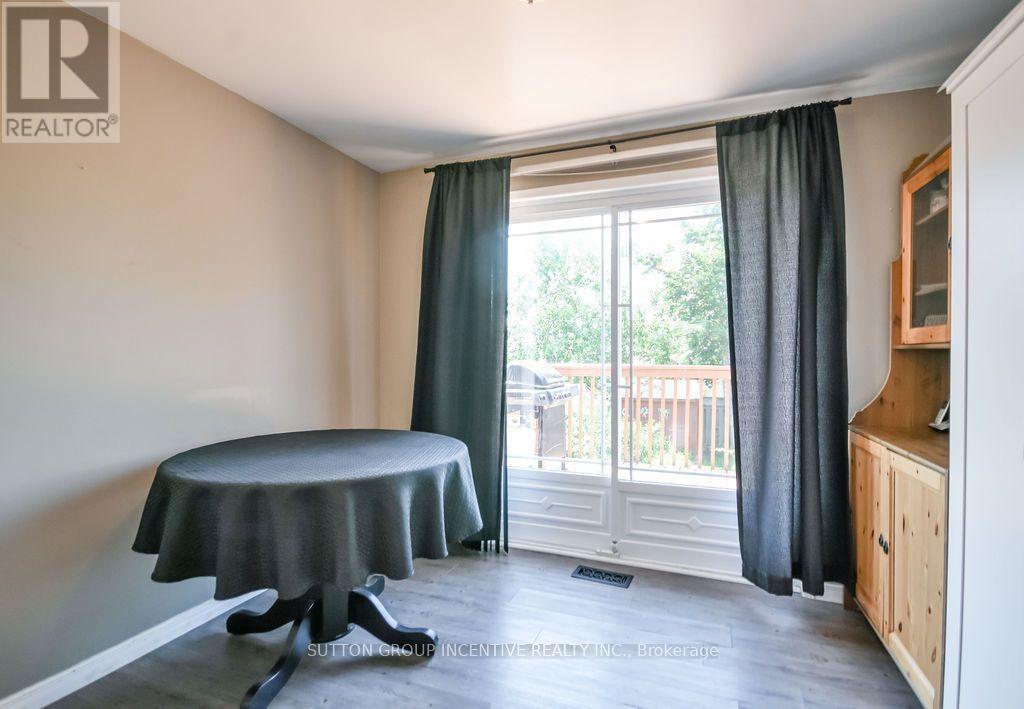 10 Palling Lane, Barrie, ON