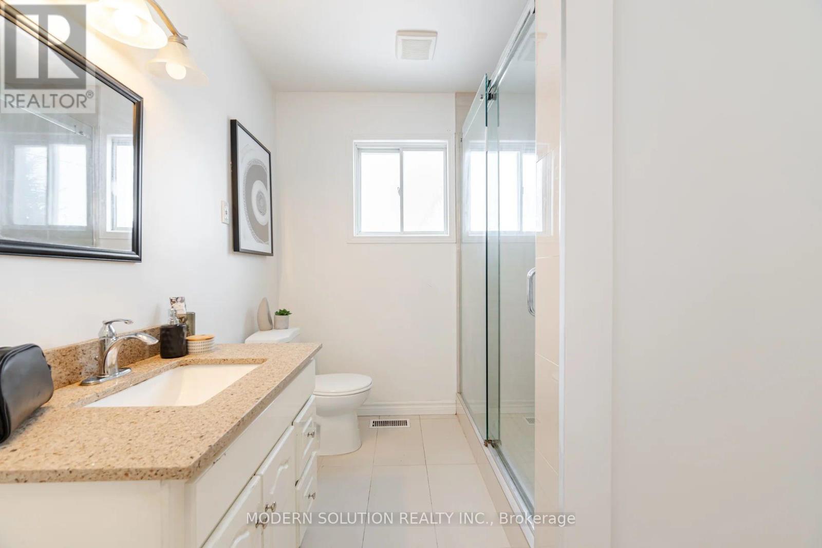 2557 Mindemoya Road, Mississauga, ON