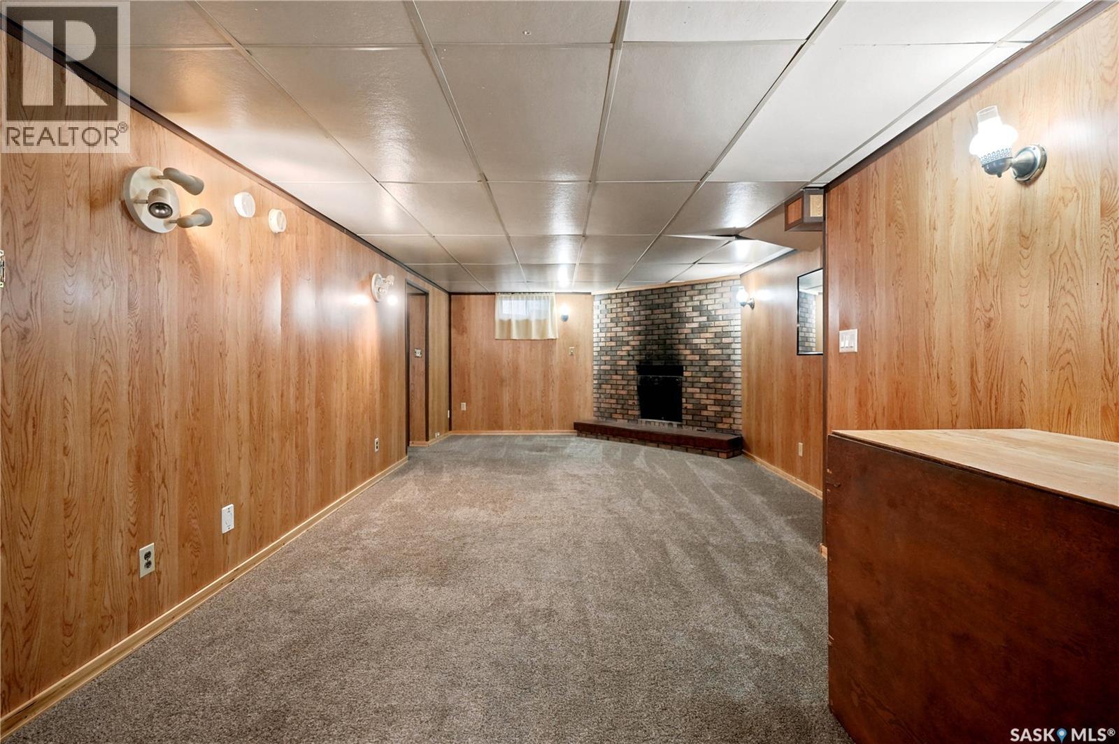 3326 4Th Avenue N, Regina, SK - Indoor Photo Showing Other Room