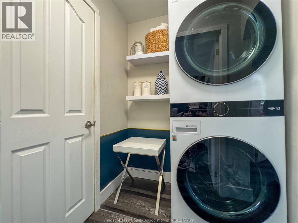 2392 Louis, Windsor, ON