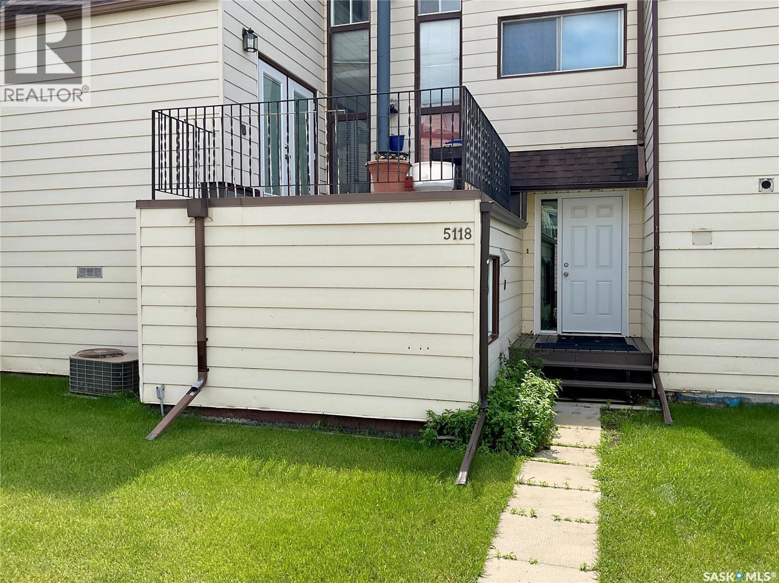 5118 10Th Avenue, Regina, SK