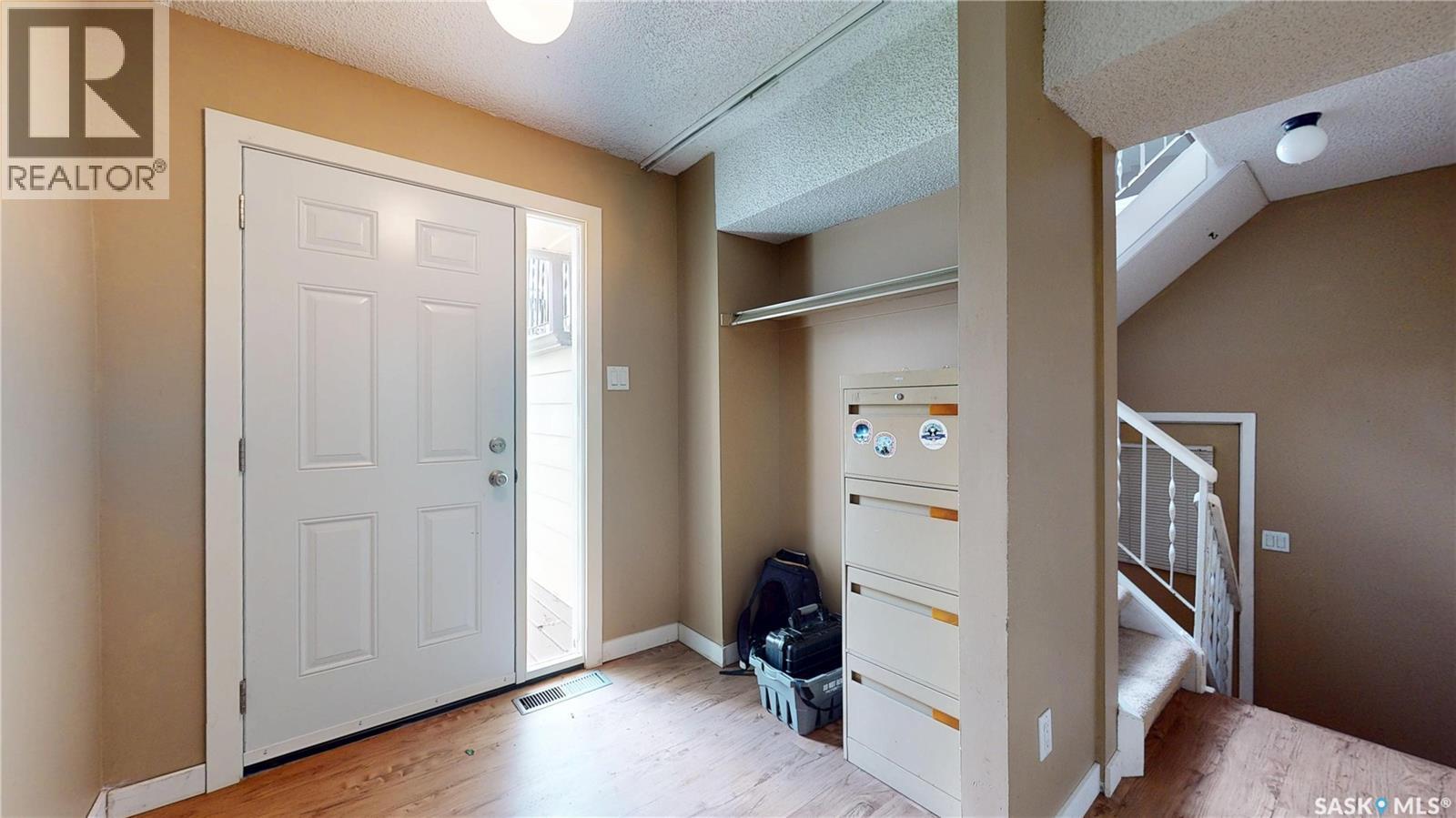 5118 10Th Avenue, Regina, SK