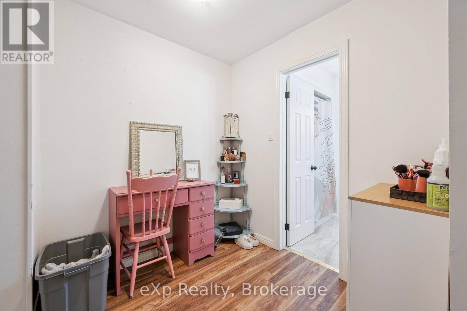56 Bretz Avenue, Cambridge, ON