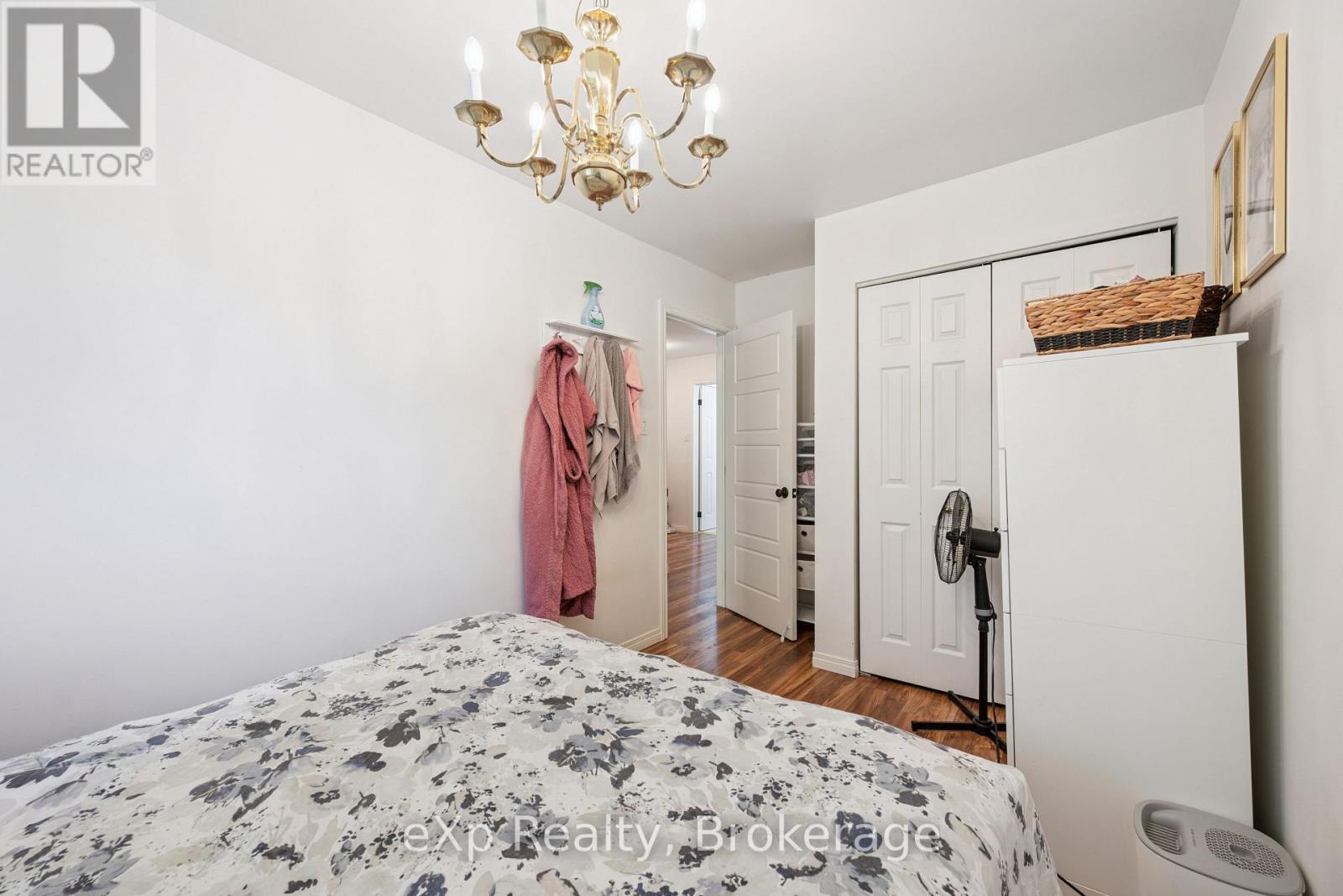 56 Bretz Avenue, Cambridge, ON