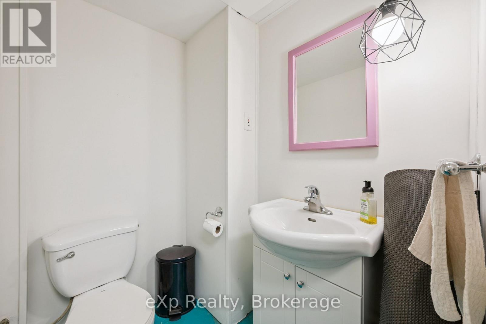 56 Bretz Avenue, Cambridge, ON