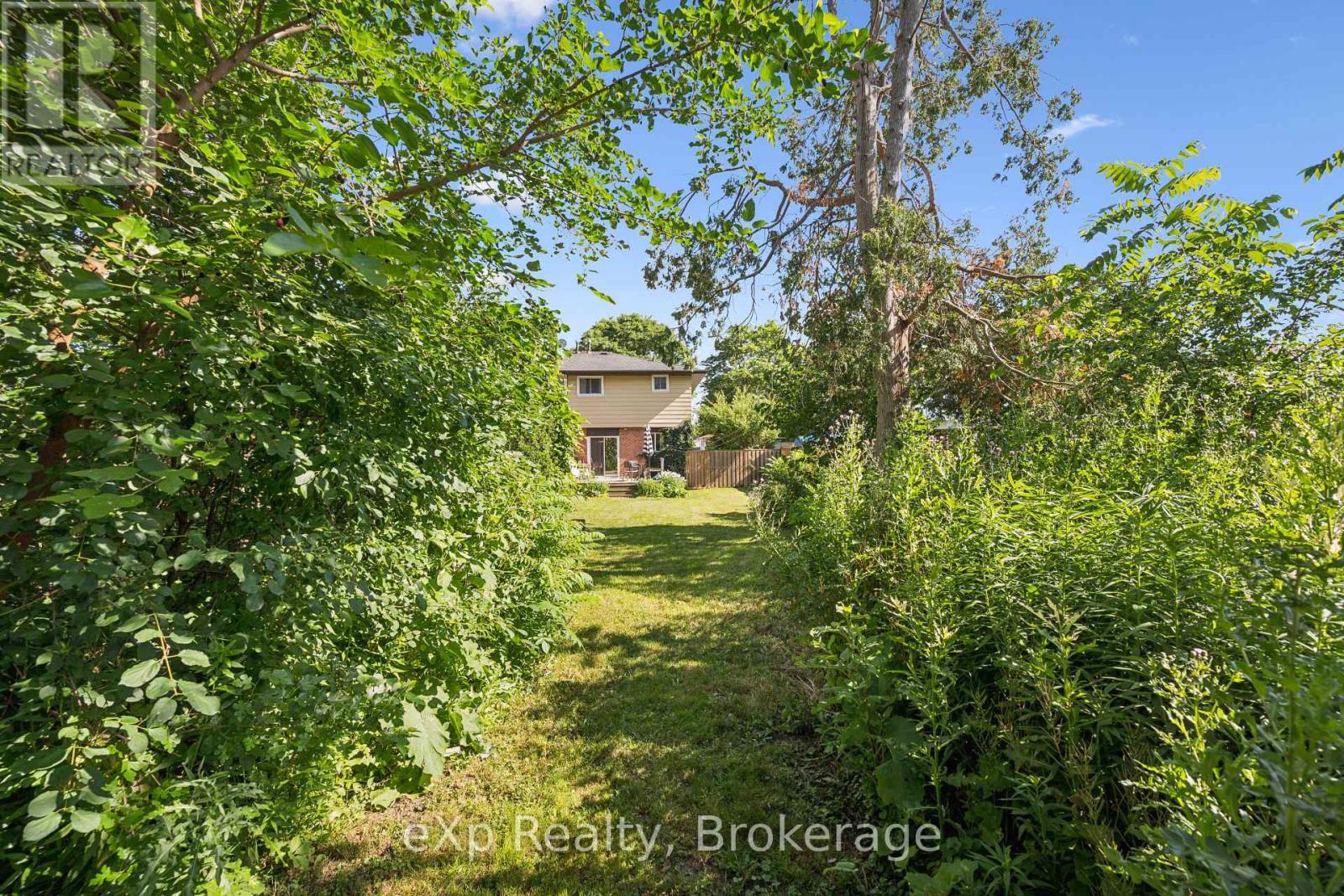56 Bretz Avenue, Cambridge, ON