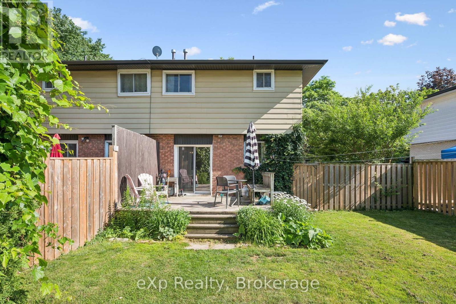 56 Bretz Avenue, Cambridge, ON