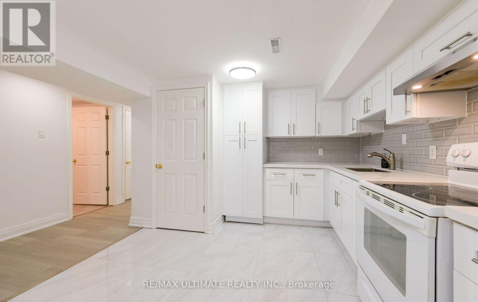 1255 Forestwood Drive, Mississauga, ON