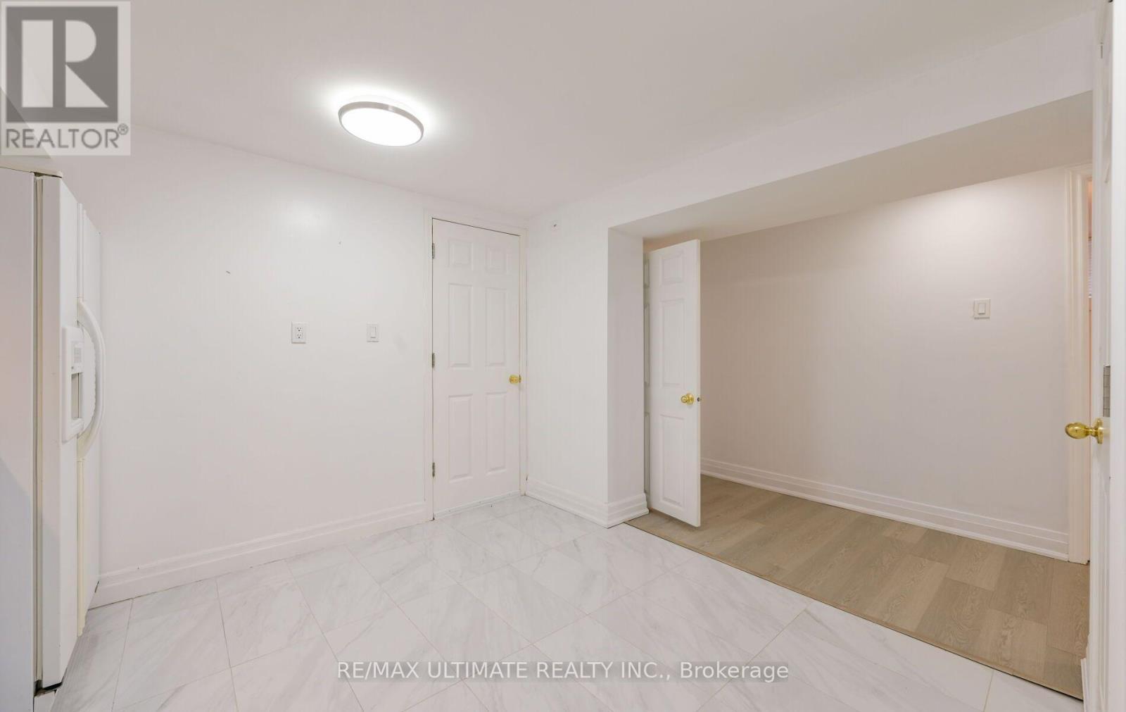 1255 Forestwood Drive, Mississauga, ON