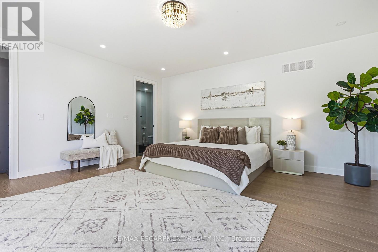 4511 Guelph Line, Burlington, ON
