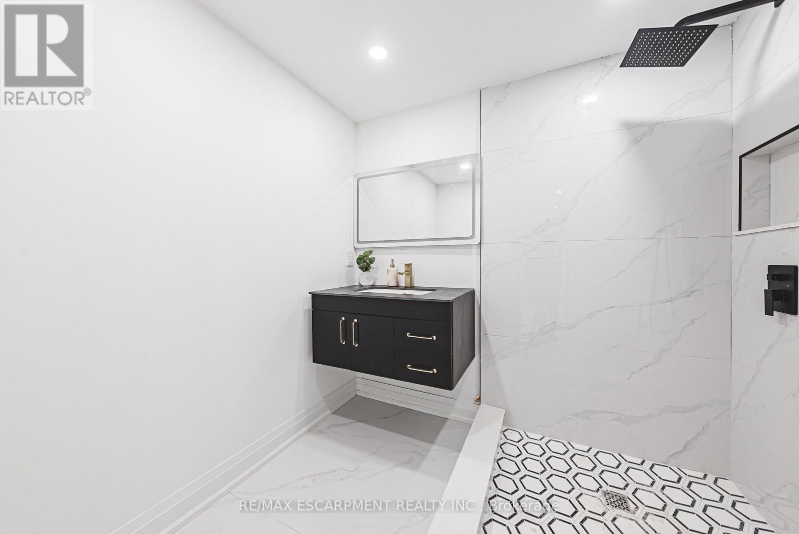 4511 Guelph Line, Burlington, ON