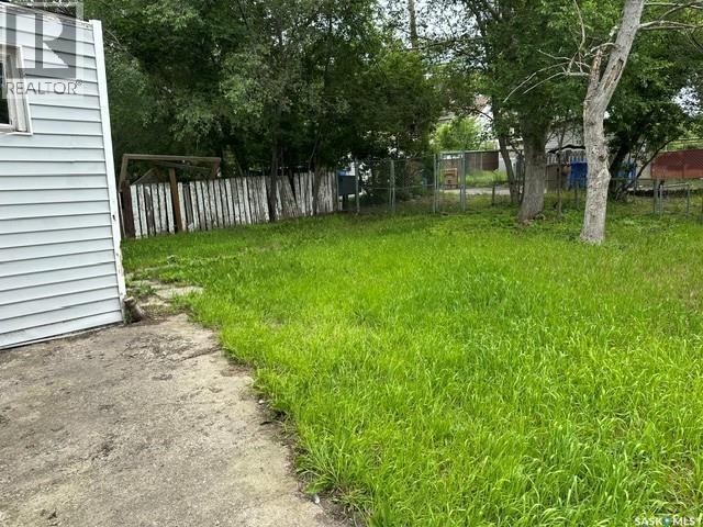 1447 Elphinstone Street, Regina, SK