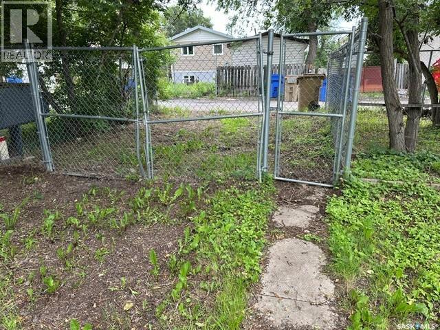 1447 Elphinstone Street, Regina, SK