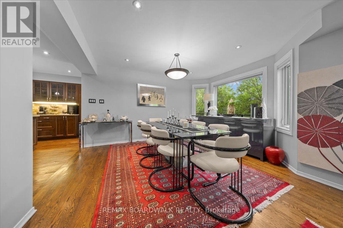 24 Hackett Street, Ottawa, ON
