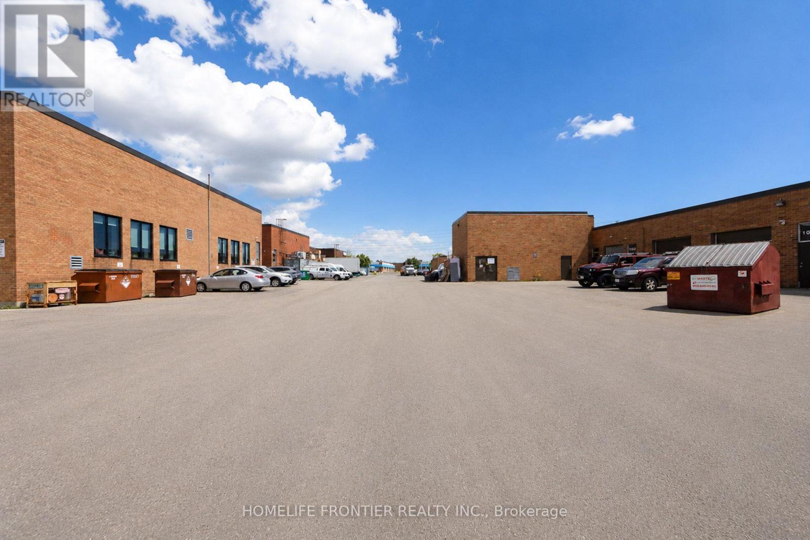 1077 Britannia Road E, Mississauga, ON