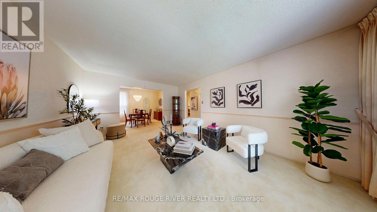 33 Pepper Tree Drive, Toronto, ON - Indoor
