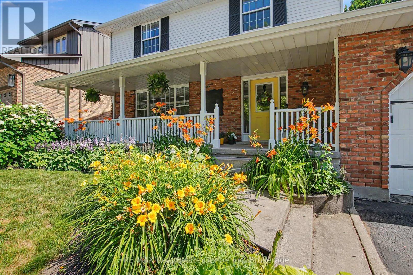 364 Kribs Street, Cambridge, ON