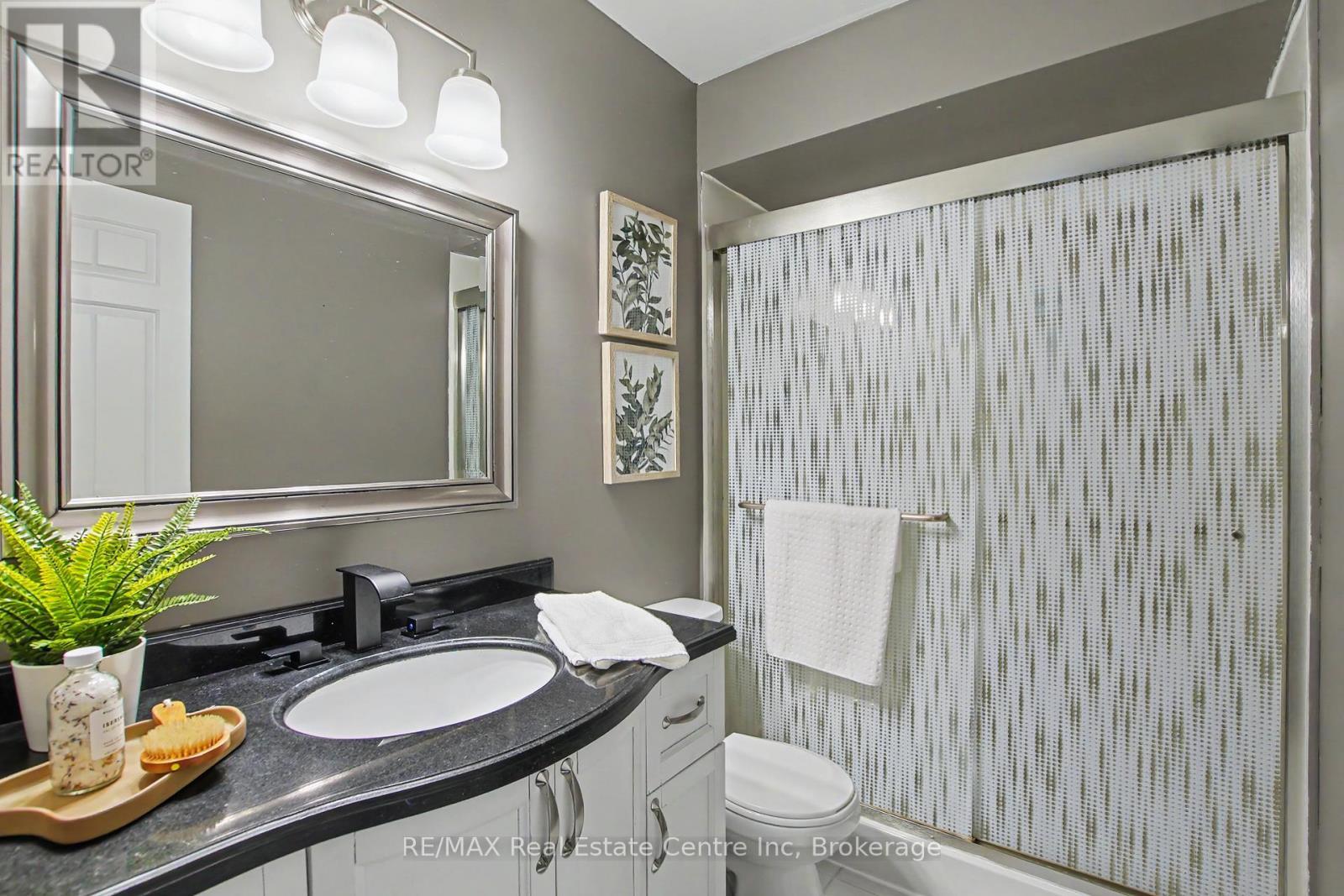 364 Kribs Street, Cambridge, ON