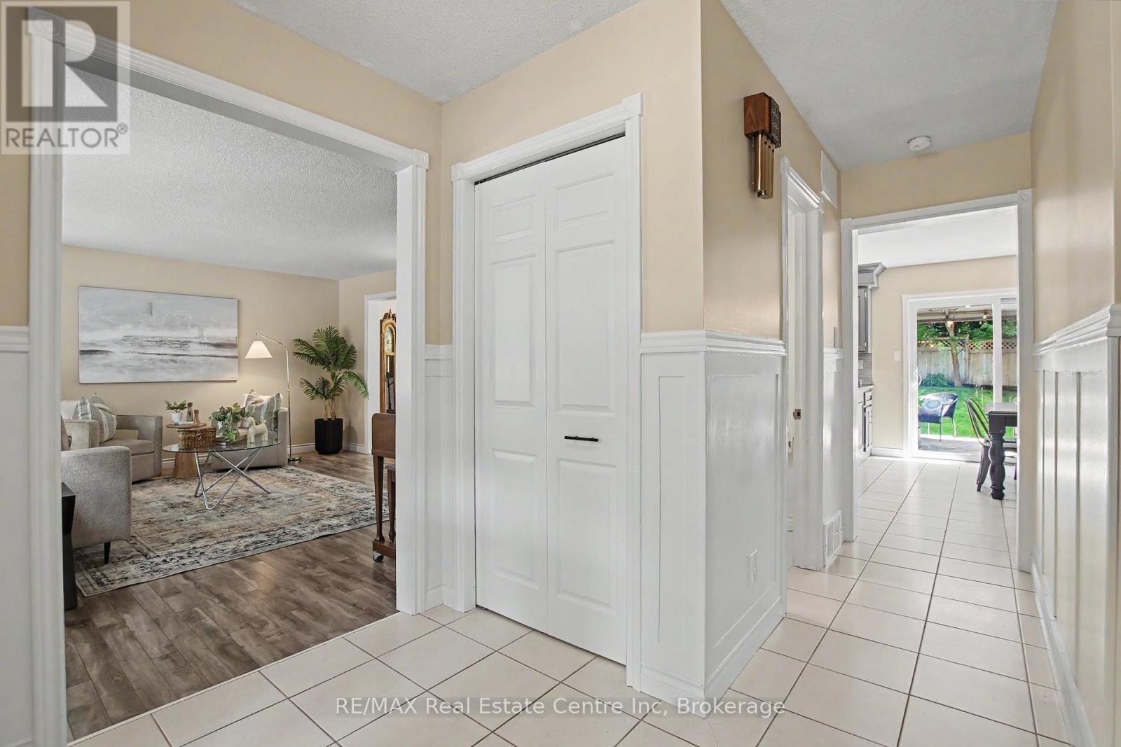 364 Kribs Street, Cambridge, ON